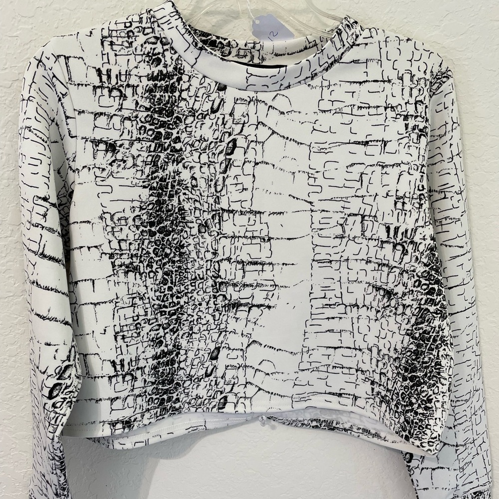 Snake print crop top